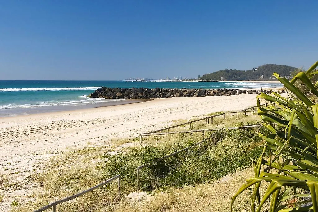 Palm Beach Beachfront Townhouse Tweed Heads 0*,