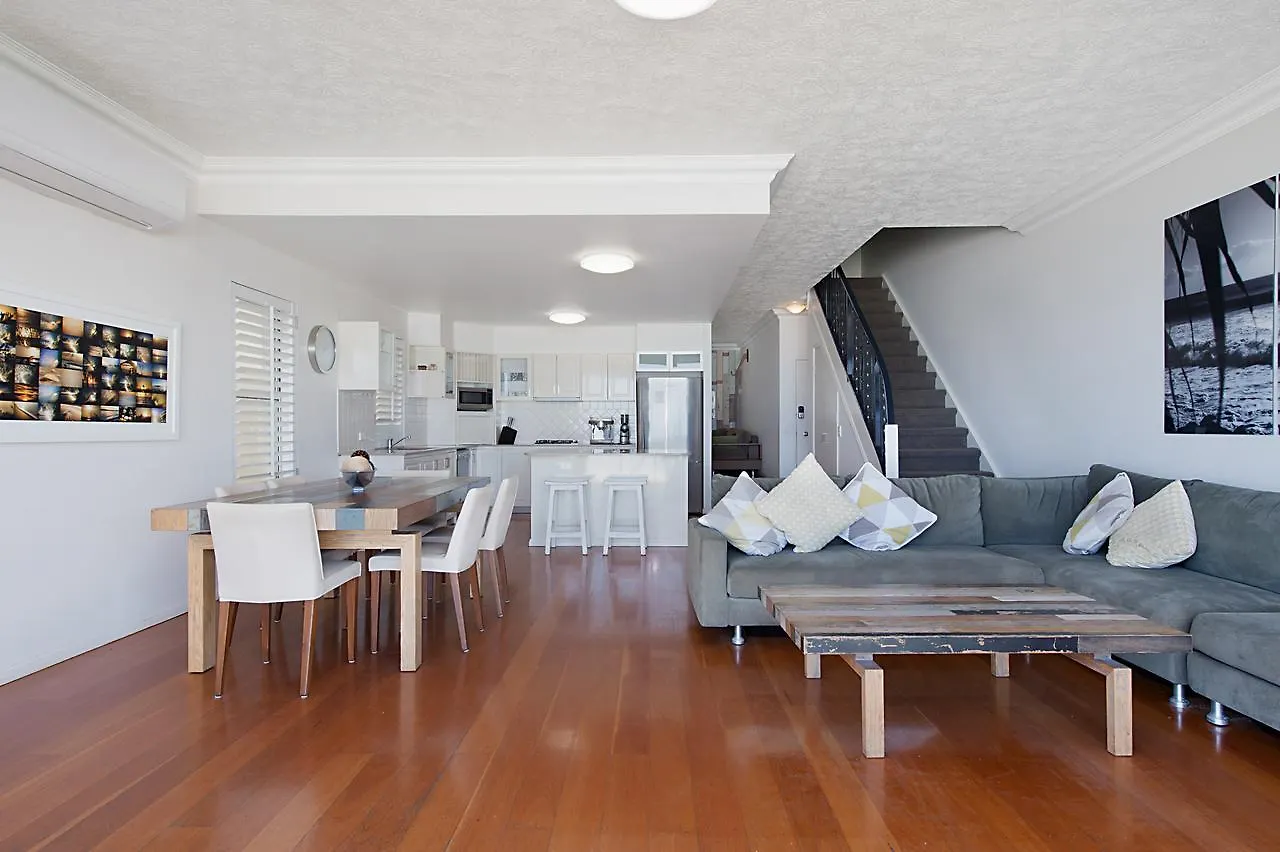 Apartment Palm Beach Beachfront Townhouse Tweed Heads